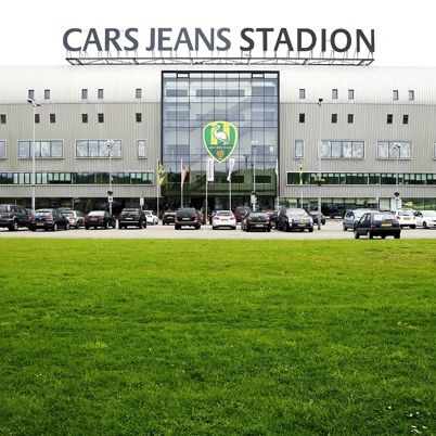 Cars Jeans Stadion In Den Haag Latinworld