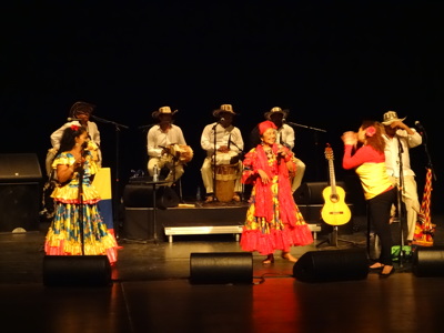 TotÃ³ La Mamposina Live in de Oosterpoort.